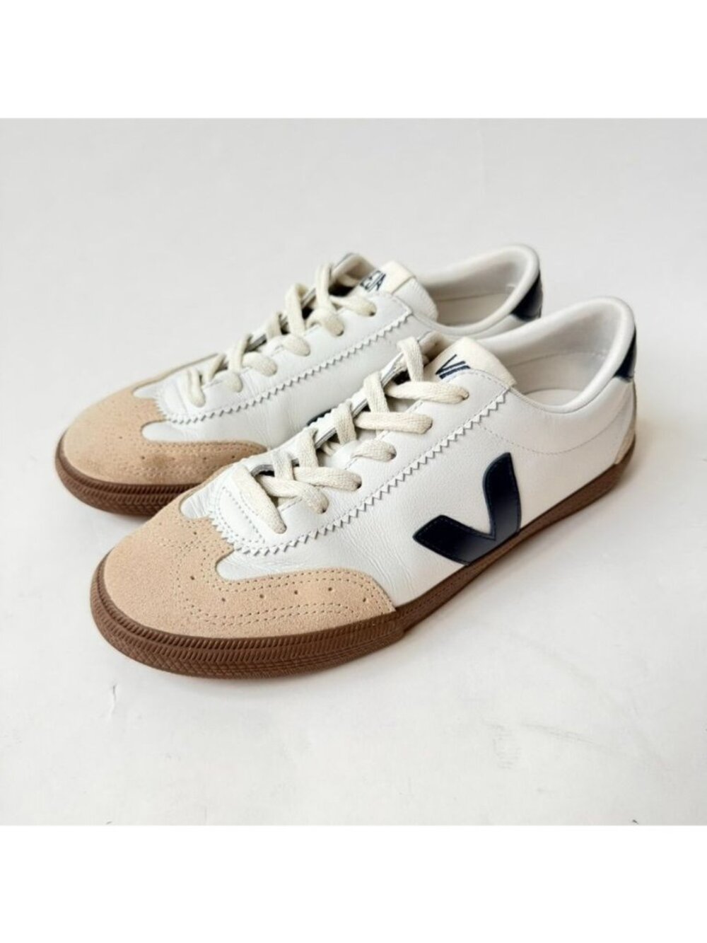 Veja Volley Leather Sneakers Womens Size 8 White Blue Gray Suede Sole